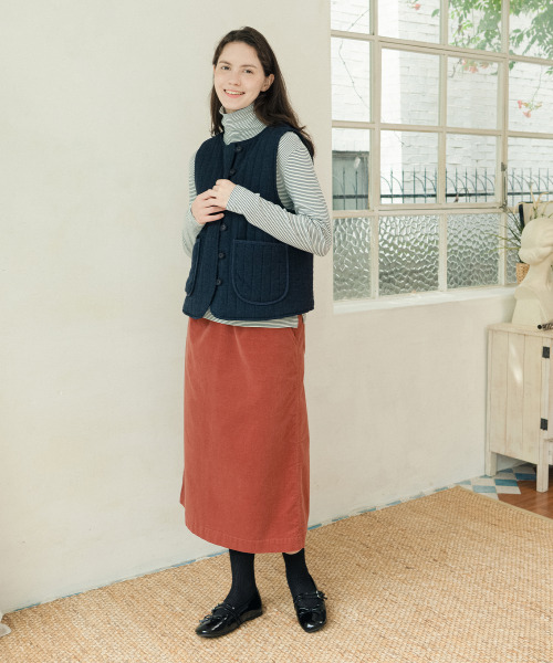 CHIQUITA(チキータ)の「コーデュロイミディロングスカートブリック250904BC(スカート・レディース・その他・SMALL/MEDIUM)」の3枚目の写真