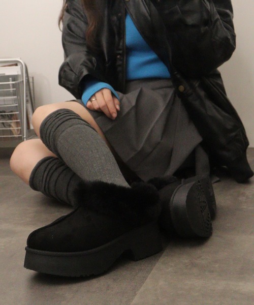 Dedes(デデス)の「Dedes 厚底 チャンキーヒール×バックベルト/スリッポン ムートン ファー シューズ(スリッポン・レディース・ブラック系2/ベージュ系1/ベージュ系2/ブラウン系2/ブラウン系1/ブラック系1・45/41/39/35/43/37)」の7枚目の写真