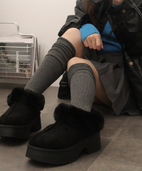 Dedes(デデス)の「Dedes 厚底 チャンキーヒール×バックベルト/スリッポン ムートン ファー シューズ(スリッポン・レディース・ブラック系2/ベージュ系1/ベージュ系2/ブラウン系2/ブラウン系1/ブラック系1・45/41/39/35/43/37)」の9枚目の写真