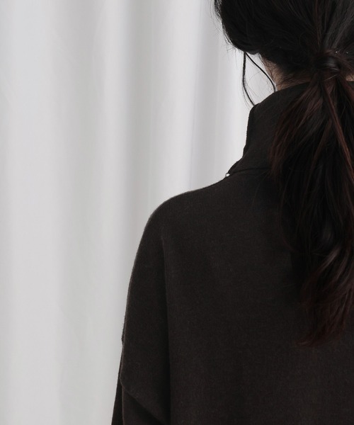 mysty woman（ミスティウーマン）の「コクーンニットワンピース 645243（ワンピース・レディース・アイボリー/ブラウン/ネイビー・FREE）」の6枚目の写真