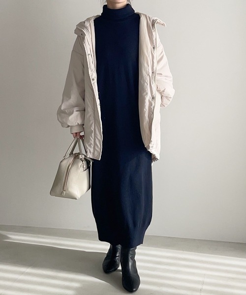 mysty woman（ミスティウーマン）の「コクーンニットワンピース 645243（ワンピース・レディース・アイボリー/ブラウン/ネイビー・FREE）」の16枚目の写真