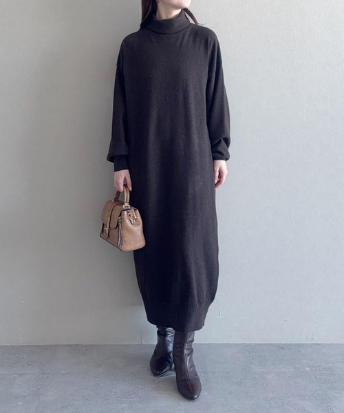 mysty woman（ミスティウーマン）の「コクーンニットワンピース 645243（ワンピース・レディース・アイボリー/ブラウン/ネイビー・FREE）」の19枚目の写真