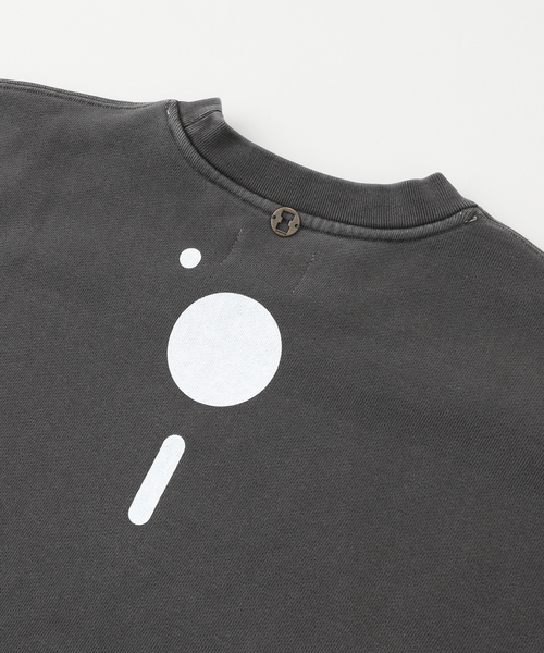 EDIFICE（エディフィス）の「INSONNIA PROJECTS（インソニア プロジェクツ）POWER CORRUPTION & LIE（スウェット・メンズ・ホワイト/ブラック・1/2）」の5枚目の写真