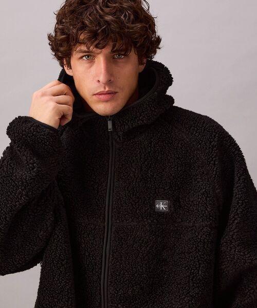 フルジップシェルパジャケット