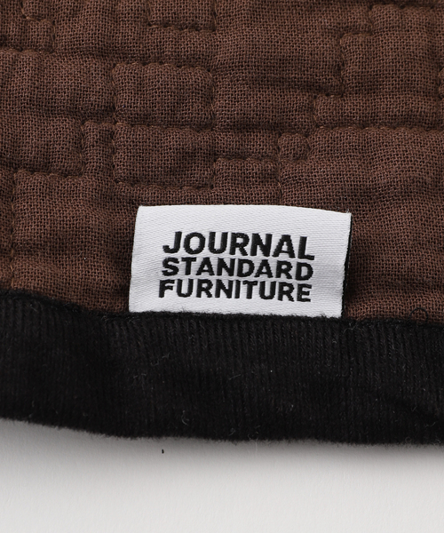 journal standard Furniture （ジャーナルスタンダードファニチャー）の「HORSE QUILTING THROW　ブランケット（ブランケット・レディース・アイボリー/ブラウン・FREE）」の10枚目の写真