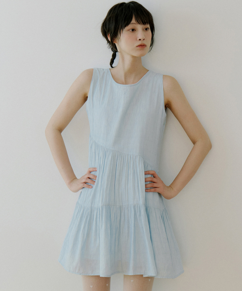 REORG(リオルグ)の「WOI SLEEVELESS SMOKE OPS BABY BLUE(ワンピース・レディース・その他・SMALL/MEDIUM)」の1枚目の写真