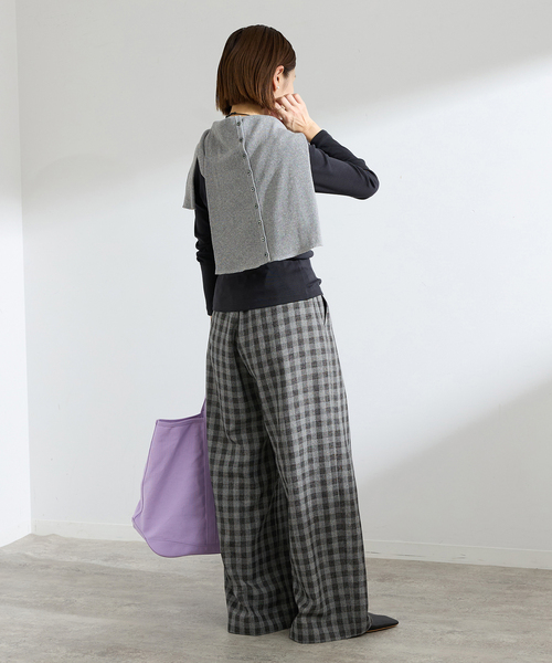 IENA（イエナ）の「ウォッシャブル ギンガムチェックイージーパンツ（その他パンツ・レディース・チャコールグレー・34/38/36）」の11枚目の写真