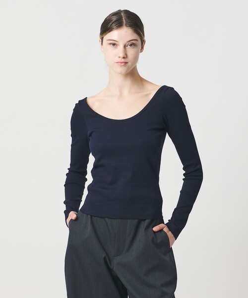 LOEFF(ロエフ)の「<LOEFF>ベアテレコ ラウンドネック ロングスリーブ(Tシャツ/カットソー・レディース・ブラック/ネイビー/ホワイト・FREE)」の4枚目の写真