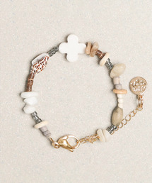 TOWTOW ARCHIVE（トウトウアーカイブ）の「フルクローバーブレスレットホワイト（ブレスレット）」