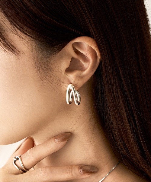 PHILIPPE AUDIBERT（フィリップ オーディベール）の「【PHILIPPE AUDIBERT】Hedda ピアス BO6746 AR（ピアス（両耳用）・レディース・シルバー・FREE）」の2枚目の写真