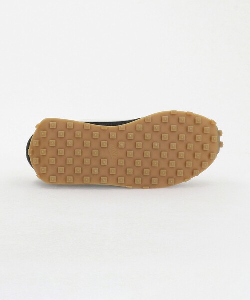 NIKE(ナイキ)の「<NIKE>W LD-1000 スニーカー(スニーカー・レディース・ブラック・24cm/23.5cm/23cm/22.5cm/25.5cm/25cm/24.5cm)」の6枚目の写真