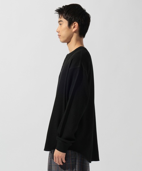 niko and...（ニコアンド）の「ワッフルヘンリーネックプルオーバー（Tシャツ/カットソー・メンズ・その他1/オフホワイト/ブラック・MEDIUM/LARGE）」の14枚目の写真