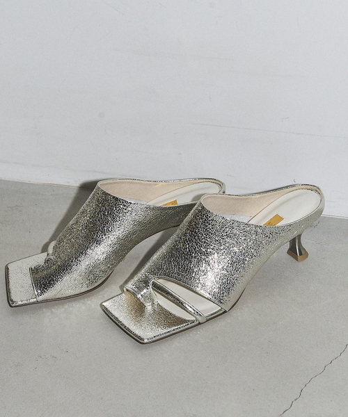 GRISE（グリーズ）の「《追加》GRISE5cmレザースクエアソフトトング（サンダル・レディース・シルバー/ベージュ/ブラック・SMALL/MEDIUM/LARGE/X-LARGE）」の8枚目の写真