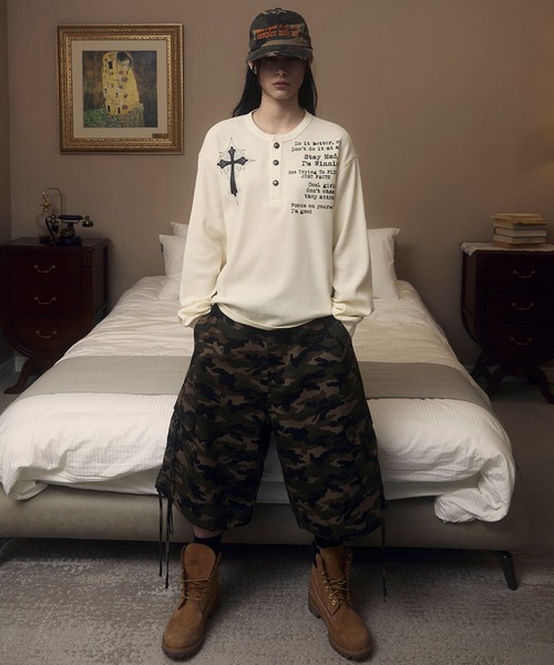 OY（オーワイ）の「『OY/オーワイ』BLESSED HENLEY L/S TOP/ブレストヘンリー長袖カットソー（Tシャツ/カットソー・レディース・ブラック/アイボリー・L/M）」の16枚目の写真