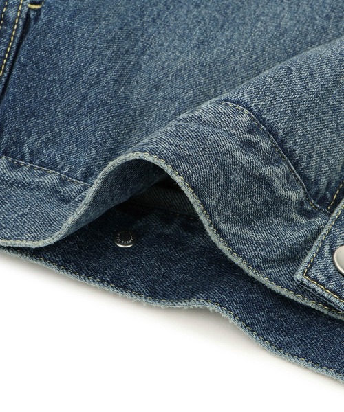 ADAM ET ROPE'（アダムエロペ）の「【WEB限定】スタンドネックデニムジャケット（デニムジャケット・レディース・サックスブルー/ブルー・FREE）」の13枚目の写真