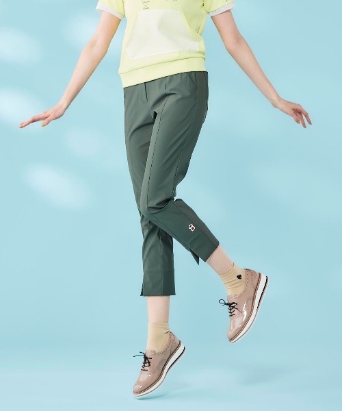 Picone CLUB(ピッコーネクラブ)の「裾スリットUV冷感パンツ(その他パンツ・レディース・カーキ/ブラック/ネイビー・M/LL/L)」の2枚目の写真