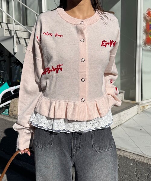 CIAOPANIC(チャオパニック)の「メッセージ刺繡配色ロゴフリルニットカーディガン(カーディガン/ボレロ・レディース・グレー/チャコールグレー/イエロー/ネイビー/ミント/ピンク・ONE SIZE)」の16枚目の写真