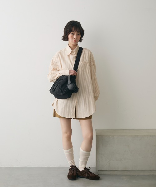 full/fill.(フルフィル)の「out pocket square shoulder bag / アウトポケットスクエアショルダーバッグ(ショルダーバッグ・レディース・アイボリー/ブラック・FREE)」の6枚目の写真