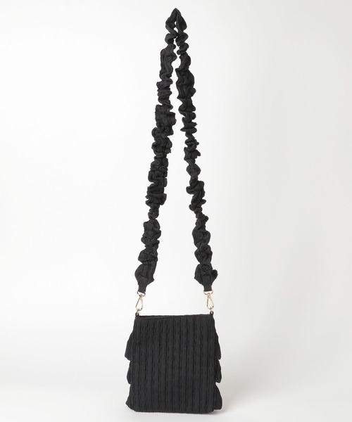 tiny tiny（ティニーティニー）の「フリルミニショルダーバッグ[tiny tiny(ティニーティニー)]（ショルダーバッグ・レディース・チャコール/ホワイト・0）」の9枚目の写真