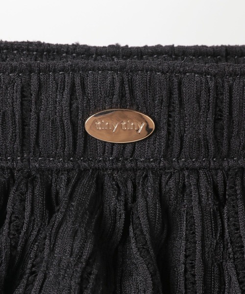 tiny tiny（ティニーティニー）の「フリルミニショルダーバッグ[tiny tiny(ティニーティニー)]（ショルダーバッグ・レディース・チャコール/ホワイト・0）」の12枚目の写真