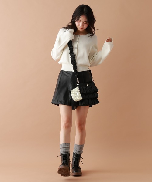 tiny tiny（ティニーティニー）の「フリルミニショルダーバッグ[tiny tiny(ティニーティニー)]（ショルダーバッグ・レディース・チャコール/ホワイト・0）」の21枚目の写真