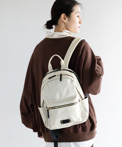 Elura（エルーラ）の「≪撥水＋マルチポケット≫MINIリュック/660886（バックパック/リュック・レディース・モカ/ブラック/オフホワイト・FREE）」の5枚目の写真