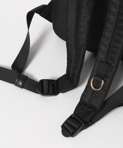 Elura（エルーラ）の「≪撥水＋マルチポケット≫MINIリュック/660886（バックパック/リュック・レディース・モカ/ブラック/オフホワイト・FREE）」の18枚目の写真