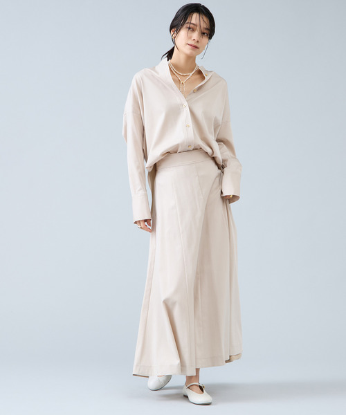 Liesse(リエス)の「バンドカラーロングシャツ(シャツ/ブラウス・レディース・ライトベージュ・FREE)」の2枚目の写真