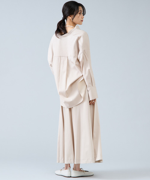 Liesse(リエス)の「バンドカラーロングシャツ(シャツ/ブラウス・レディース・ライトベージュ・FREE)」の5枚目の写真