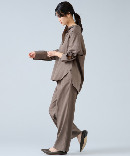 Liesse(リエス)の「バンドカラーロングシャツ(シャツ/ブラウス・レディース・ライトベージュ・FREE)」の11枚目の写真