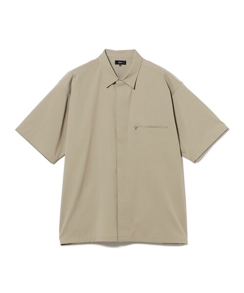 BEAMS(ビームス)の「テック シャツ【ワイドフィット】(シャツ/ブラウス・メンズ・ブラック/ベージュ・L/M/S/XL)」の2枚目の写真