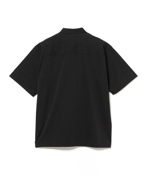 BEAMS(ビームス)の「テック シャツ【ワイドフィット】(シャツ/ブラウス・メンズ・ブラック/ベージュ・L/M/S/XL)」の13枚目の写真