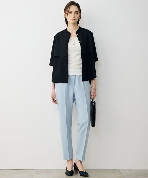 ICB(アイシービー)の「【WEB限定カラーあり】 FluidBackSatin バンドカラーシャツ(シャツ/ブラウス・レディース・ライトイエロー系/サックスブルー系/ネイビー系/ブラック系/グレー系・46/44/42/40/48)」の11枚目の写真