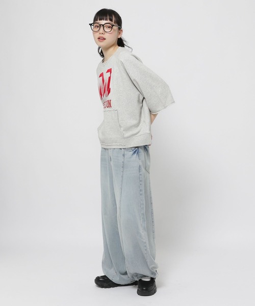 niko and...（ニコアンド）の「BIGレターカレッジ半袖プルオーバー（Tシャツ/カットソー・レディース・グレー/ナチュラル/グリーン・FREE）」の9枚目の写真