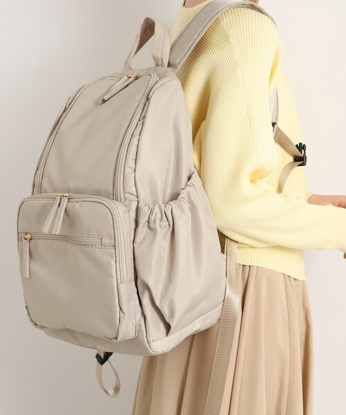 ITS'DEMO（イッツデモ）の「【PC対応】ツイル14ポケットリュック（バックパック/リュック・レディース・ライトベージュ/ブラック/ネイビー/ライトグレー・00）」の3枚目の写真