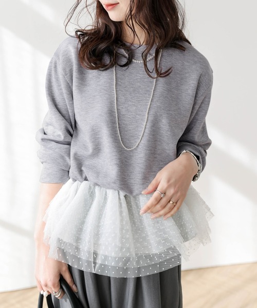 AMELY(エミリー)の「ドットチュール ドッキングペプラムトップス(Tシャツ/カットソー・レディース・ホワイト/グレー/ブラック・フリー)」の3枚目の写真