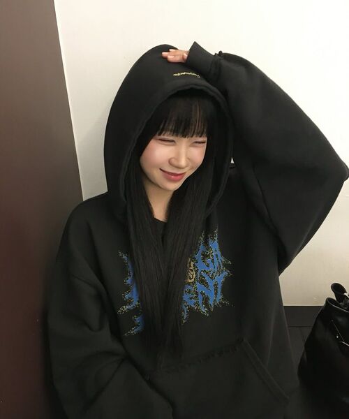 DEFGARMENTS（デフグラメンツ）の「LOUGH LOGO SWEAT HOOD [CHARCOAL]（パーカー・レディース・その他・MEDIUM/LARGE）」の6枚目の写真