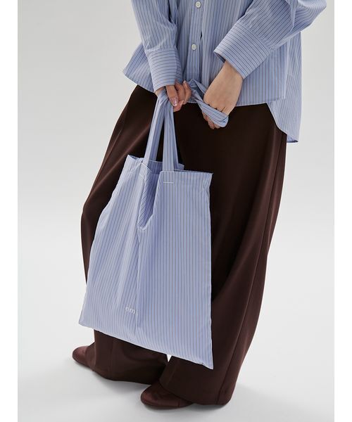 emmi（エミ）の「【ONLINE限定カラーあり】シュシュ付きemmiロゴトートバッグ（トートバッグ・レディース・ピンク/ホワイト/ミント/ブルー・F）」の3枚目の写真