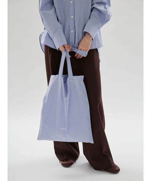 emmi（エミ）の「【ONLINE限定カラーあり】シュシュ付きemmiロゴトートバッグ（トートバッグ・レディース・ピンク/ホワイト/ミント/ブルー・F）」の14枚目の写真