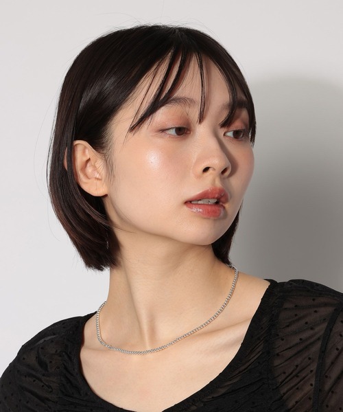 PAGEBOY（ページボーイ）の「ミニビーズネックレス（ネックレス・レディース・ブラック/グレイッシュベージュ・FREE）」の2枚目の写真