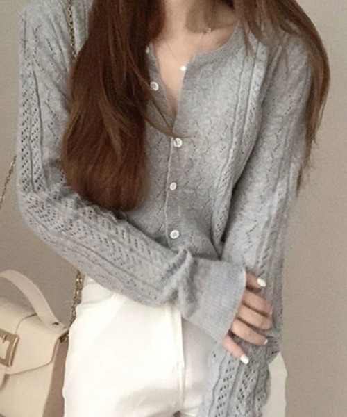 SallyLunn(サリーラン)の「細ケーブル透かし編みニットカーディガン(カーディガン/ボレロ・レディース・ホワイト/ブラック/グレー・FREE)」の4枚目の写真