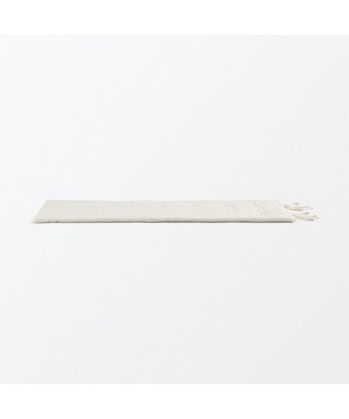 無印良品（ムジルシリョウヒン）の「ひんやり綿シートクッション　ロングタイプ　５０×１５０ｃｍ（クッション/クッションカバー・メンズ・ホワイト系/グレー系・FREE）」の12枚目の写真