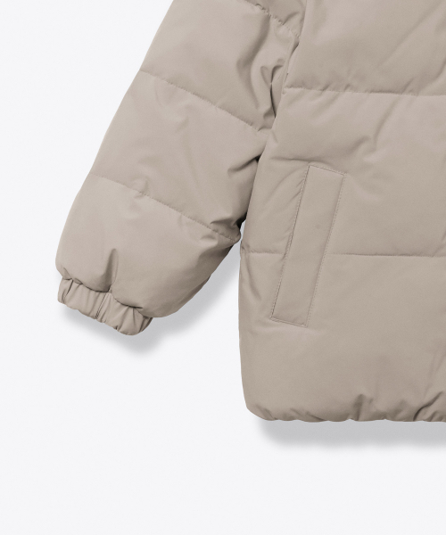 MUSINSA STANDARD KIDS（ムシンサスタンダードキッズ）の「デイリープファーリバーシブルフリースフーデッドパディングジャケット [ダスティベージュ/クリーム]（ブルゾン・レディース・その他・100/110/120/130/140/150/160）」の9枚目の写真