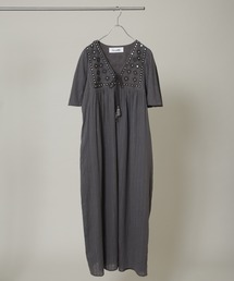 sara mallika（サラ マリカ）の「Sara mallika/Mirror Embroidery Dress（ドレス）」