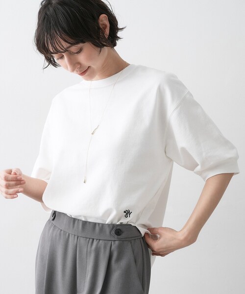 Dessin(デッサン)の「【360度可愛い】バックヘンリーカットソー5分袖(Tシャツ/カットソー・レディース・ブルー系その他/ライトグレー/ナチュラル/ホワイト系/ピンク系/グレー/レンガ/グリーン/ネイビー・03/00/02/01)」の11枚目の写真