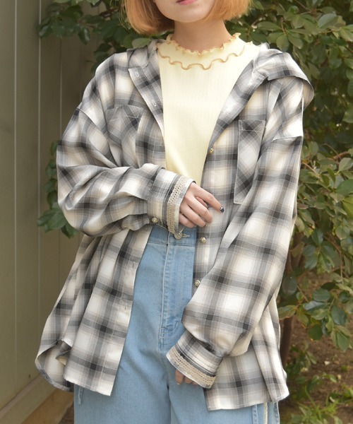 axes femme(アクシーズファム)の「フード付きチェックシャツ(シャツ/ブラウス・レディース・ブラック/グリーン/キナリ・FREE)」の4枚目の写真