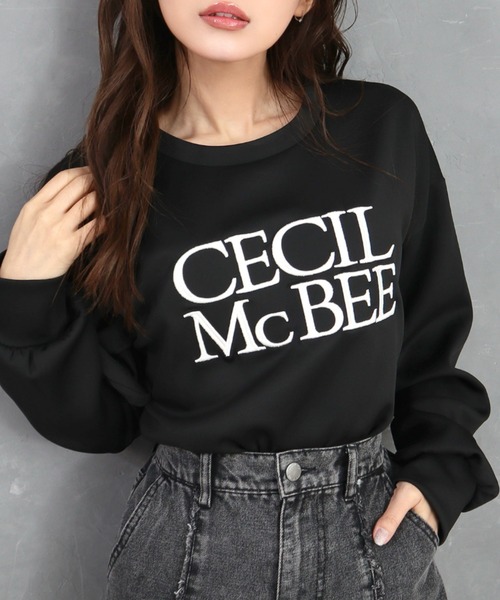 CECIL McBEE（セシルマクビー）の「刺繍ロゴクルーネックプルオーバー（スウェット・レディース・アイボリー/ブラック・LARGE/MEDIUM）」の2枚目の写真