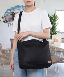 KRIFF MAYER（クリフメイヤー）の「【KRIFF MAYER/クリフメイヤー】2Way 保冷ポケット付きショルダーバッグ（ショルダーバッグ）」