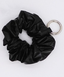 gargle（ガーグル）の「gargle ガーグル：カラビナシュシュ　カラビナ2　チャーム　メタリック　ヘアー　シュシュ（シュシュ）」