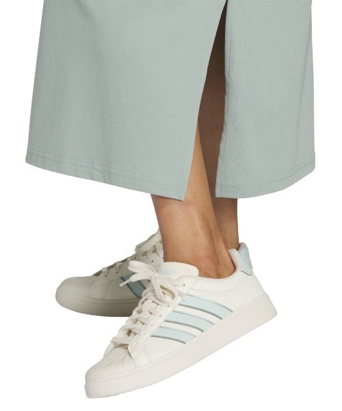 adidas(アディダス)の「アディダス adidas ブランド ラブ ルーズフィット シングルジャージー ドレス(ワンピース・レディース・グリーン/ブルーグレー・S/M/L/XL)」の7枚目の写真